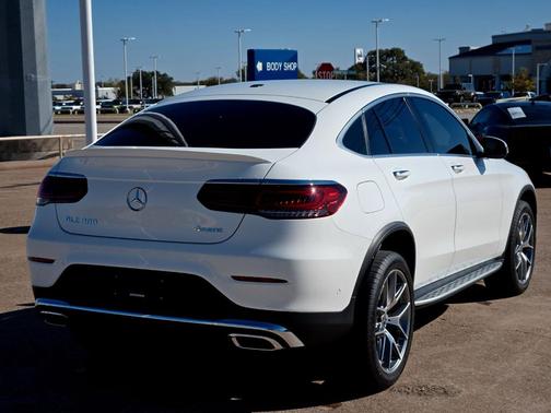 2022 Mercedes-Benz GLC 300 4MATIC Coupe