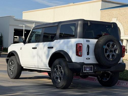 OXFORD WHITE 2026 Ford Bronco Big Bend
