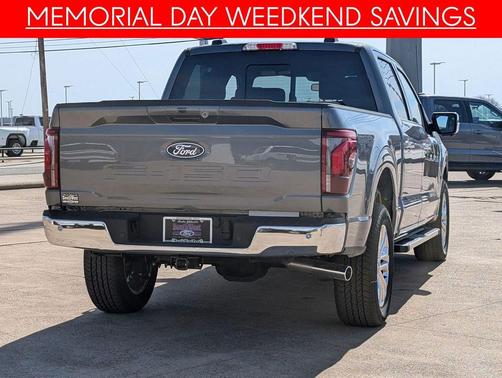 CARBONIZED GRAY METALLIC 2025 Ford F-150 Lariat