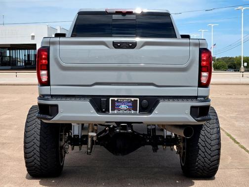 2024 GMC Sierra 2500 SLE