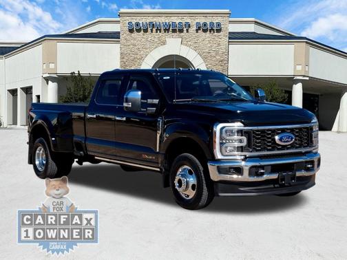 2024 Ford F-350 Lariat Super Duty
