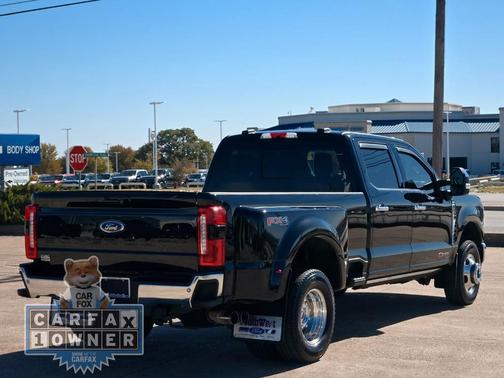2024 Ford F-350 Lariat Super Duty