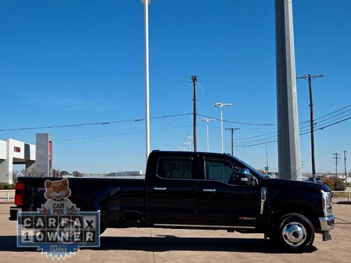 2024 Ford F-350 Lariat Super Duty