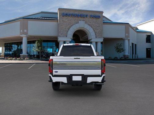 2025 Ford F-250 Platinum