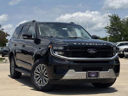 Agate Black Metallic 2026 Ford Expedition Platinum