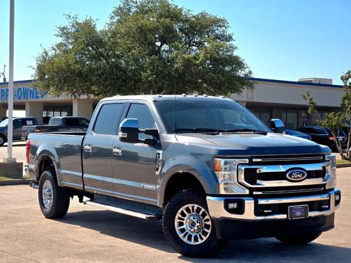 2022 Ford F-350 XLT