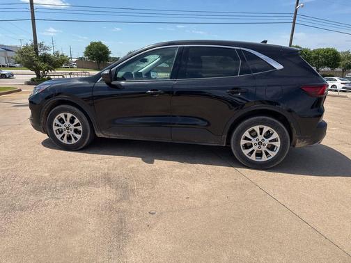 AGATE BLACK METALLIC 2023 Ford Escape Active