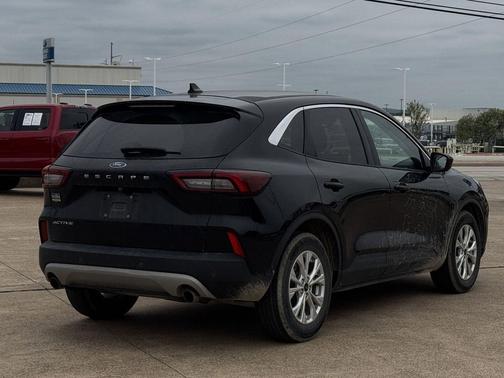 AGATE BLACK METALLIC 2023 Ford Escape Active