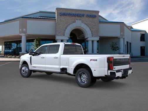2026 Ford F-450 Platinum