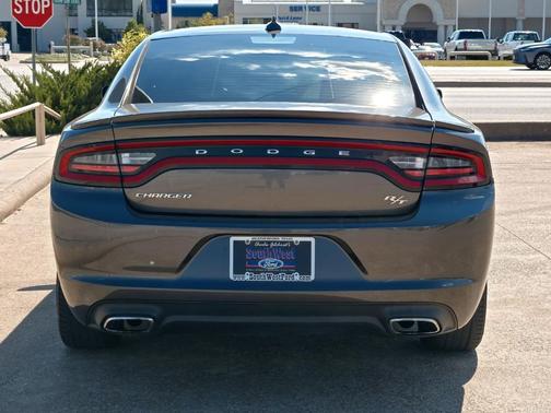 2016 Dodge Charger R/T
