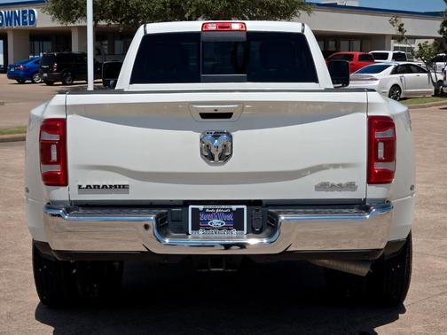 2024 RAM 3500 Laramie