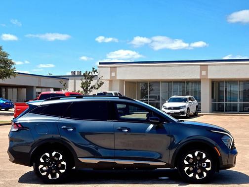 2024 Kia Sportage Plug-In Hybrid X-Line