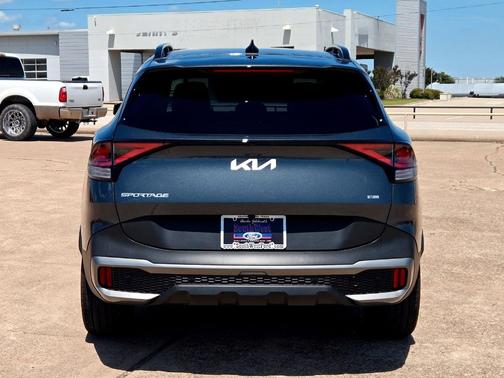 2024 Kia Sportage Plug-In Hybrid X-Line