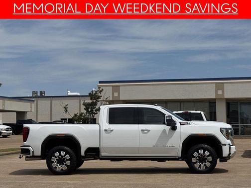 Summit White 2025 GMC Sierra 2500 Denali