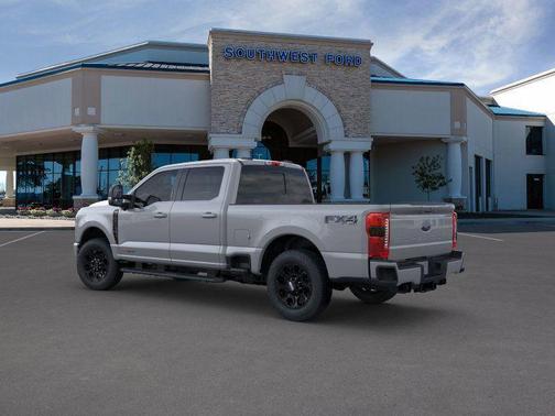 2025 Ford F-350 Lariat Super Duty