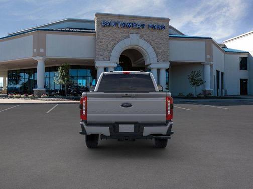 2025 Ford F-350 Lariat Super Duty