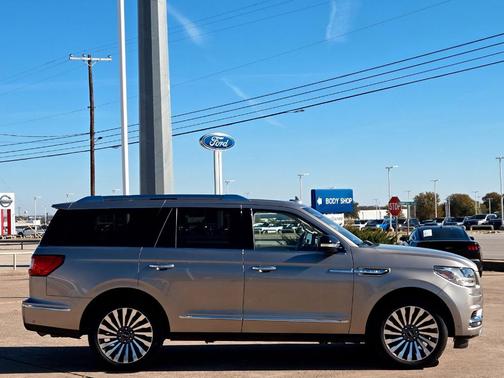 2018 Lincoln Navigator Reserve