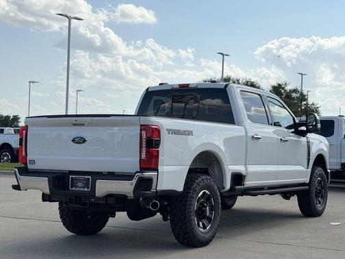 White Metallic 2026 Ford F-250 Lariat