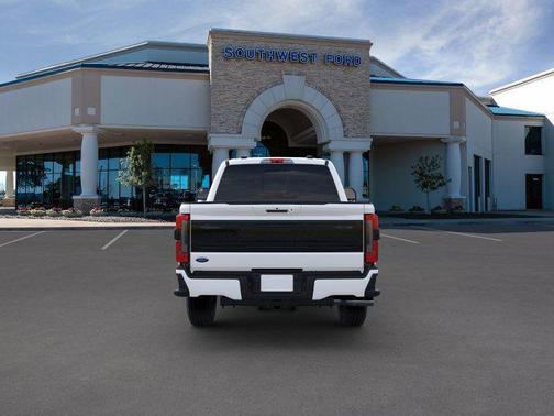 2025 Ford F-250 Platinum