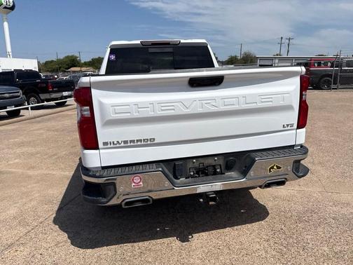 Summit White 2024 Chevrolet Silverado 1500 LTZ