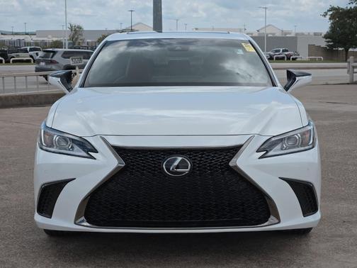 2024 Lexus ES 350 F SPORT Handling