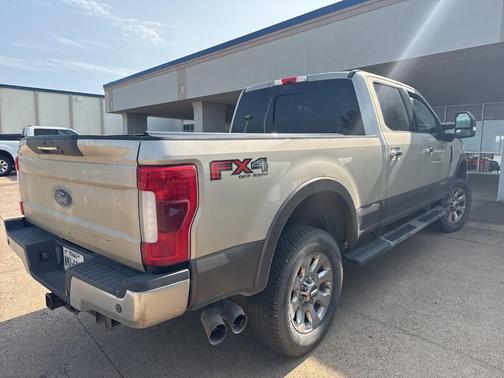 2017 Ford F-250 Lariat