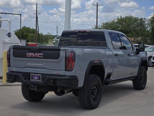 2024 GMC Sierra 2500 AT4X