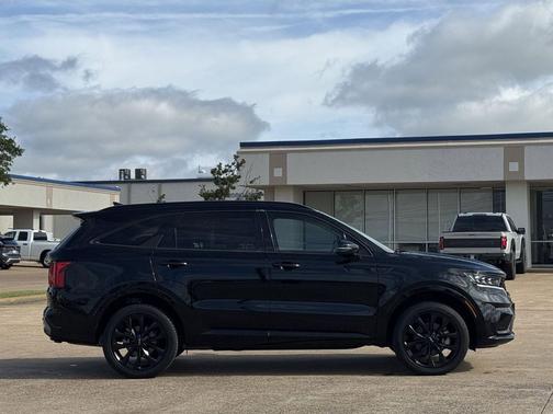 Ebony Black 2023 Kia Sorento SX