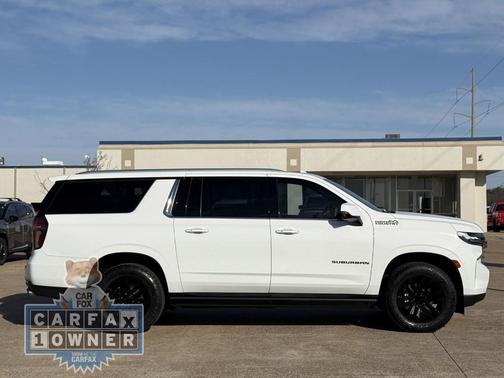 2021 Chevrolet Suburban High Country