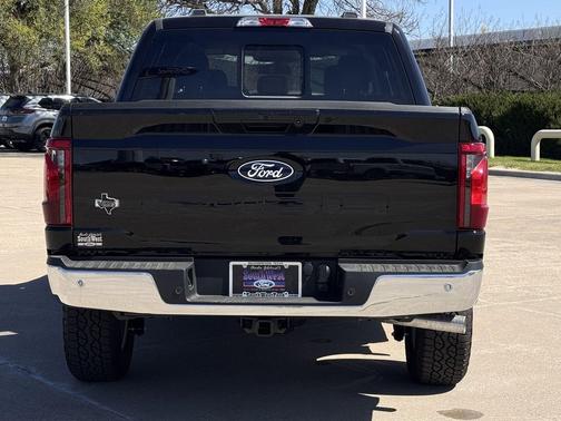 AGATE BLACK METALLIC 2026 Ford F-150 XLT