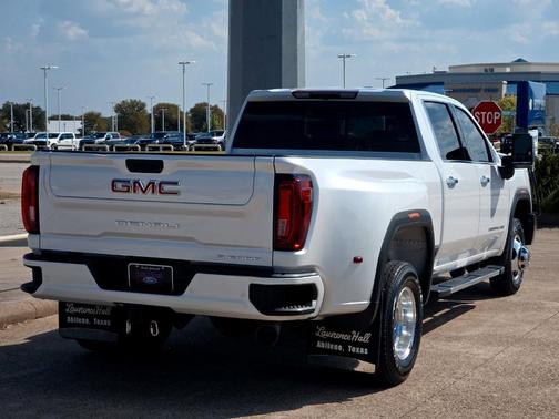 2022 GMC Sierra 3500 Denali