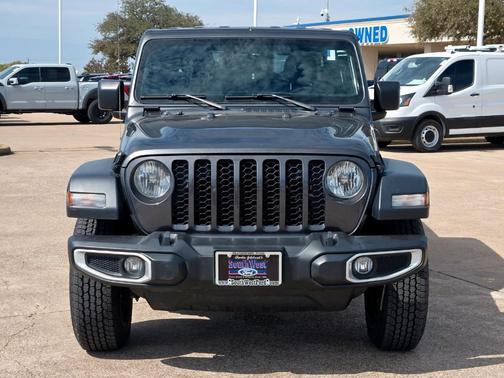 2023 Jeep Gladiator Sport
