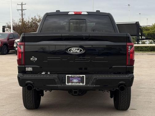 Agate Black Metallic 2026 Ford F-150 XLT