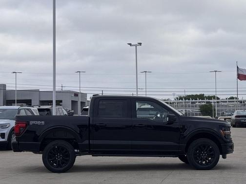 Agate Black Metallic 2026 Ford F-150 XLT