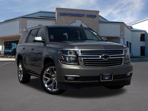 Pepperdust Metallic 2017 Chevrolet Tahoe Premier