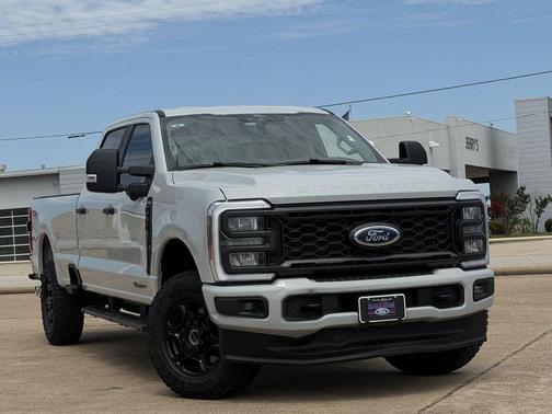 Avalanche 2025 Ford F-350 XL
