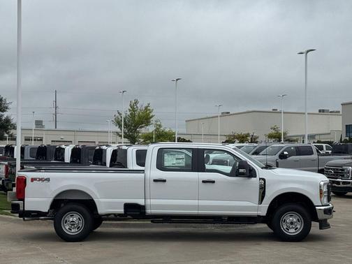 OXFORD WHITE 2026 Ford F-250 XL