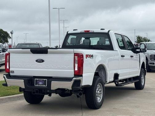 OXFORD WHITE 2026 Ford F-250 XL