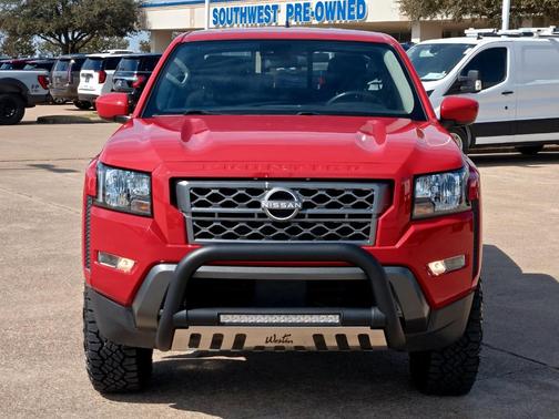 2022 Nissan Frontier SV