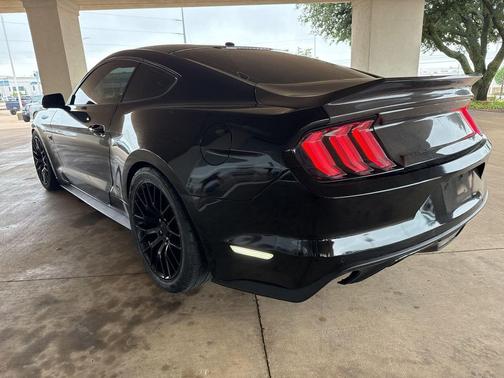 SHADOW BLACK 2017 Ford Mustang GT Premium