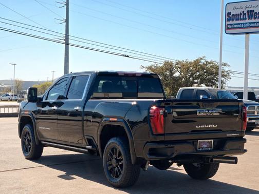 2025 GMC Sierra 2500 Denali Ultimate