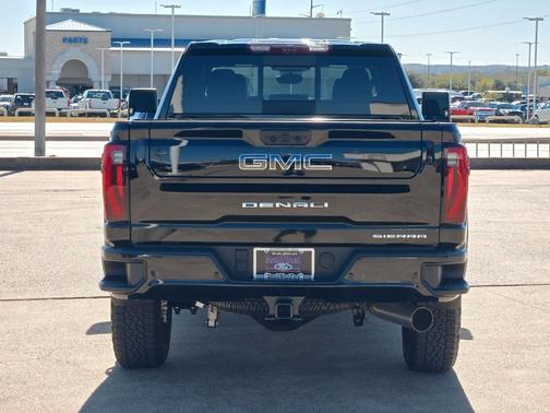 2025 GMC Sierra 2500 Denali Ultimate