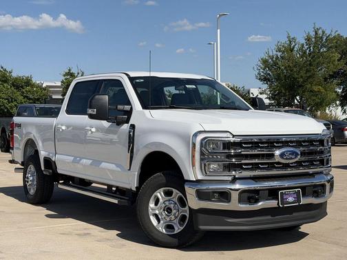 Oxford White 2026 Ford F-250 XLT