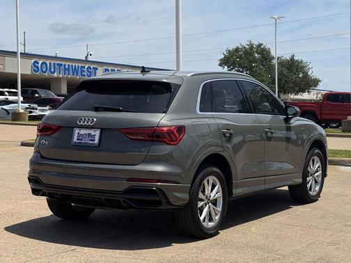 Gray Metallic 2022 Audi Q3 Premium Plus