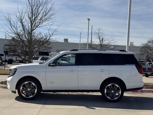 2026 Ford Expedition King Ranch