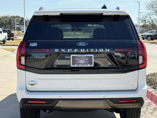 2026 Ford Expedition King Ranch