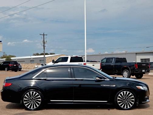 2017 Lincoln Continental Black Label