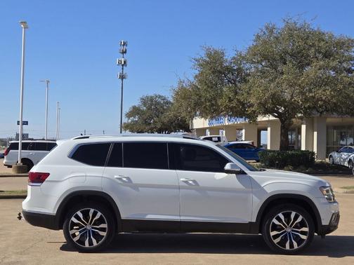 2019 Volkswagen Atlas 3.6L SEL Premium