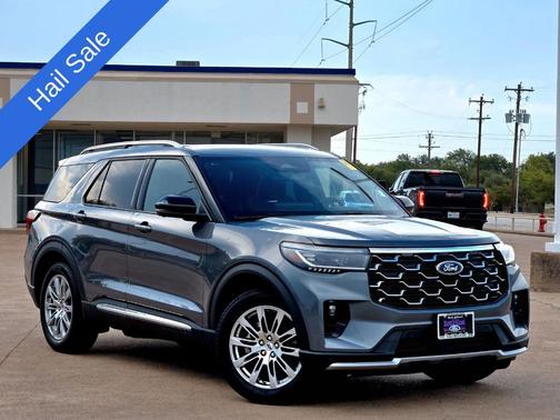 2025 Ford Explorer Platinum