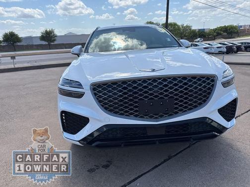 Alta White 2023 Genesis GV70 2.5T